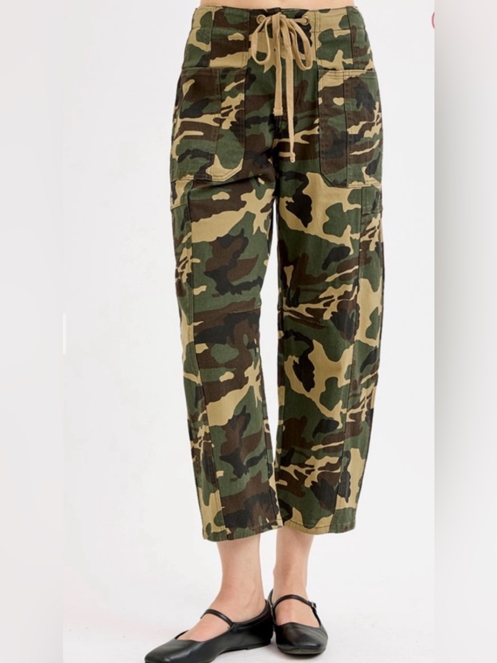 RISEN SLOUCHY BARREL CAMO JEANS